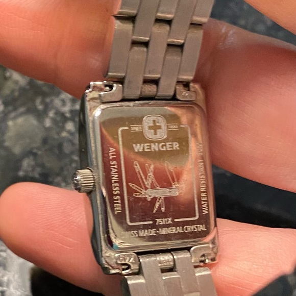 Vintage Ladies Swiss Army / Wenger Dress Watch. Very good condition. - Picture 3 of 4